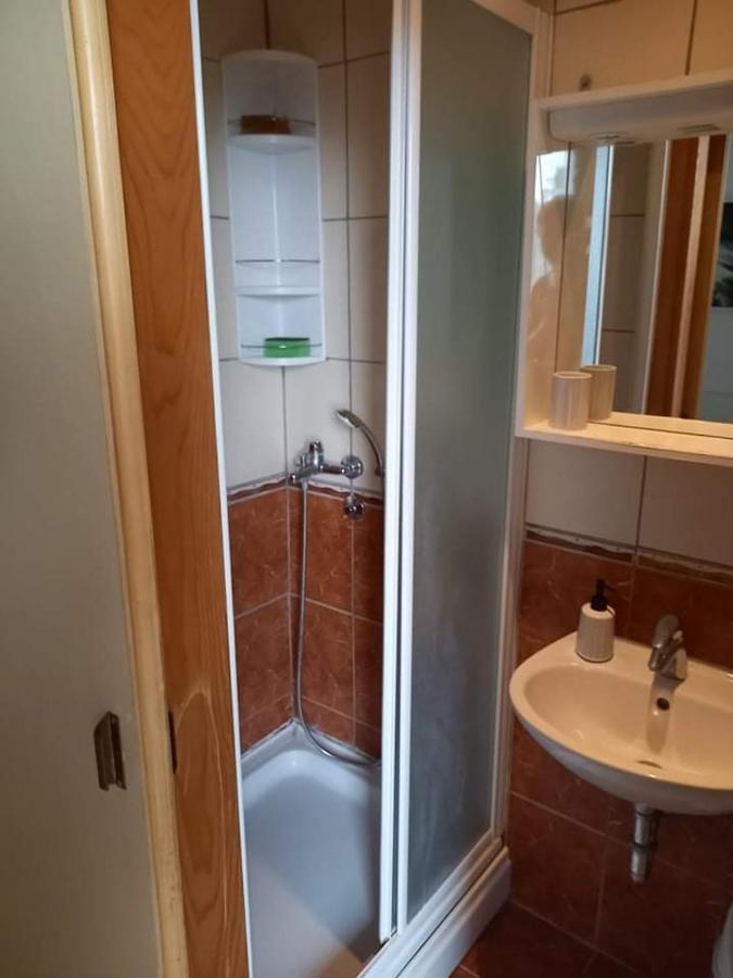 Studio Darija For 2 Persons S Terasom Wi-Fi & Parking Διαμέρισμα Μακάρσκα Εξωτερικό φωτογραφία